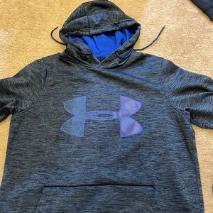 blue sweatshirt